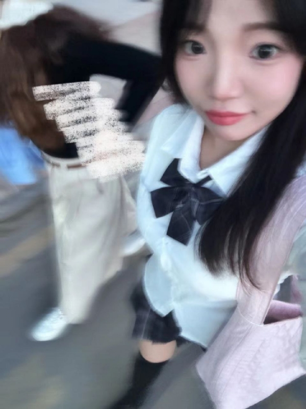 台灣小姐伊洛的第一张照片--西安相亲服务中心