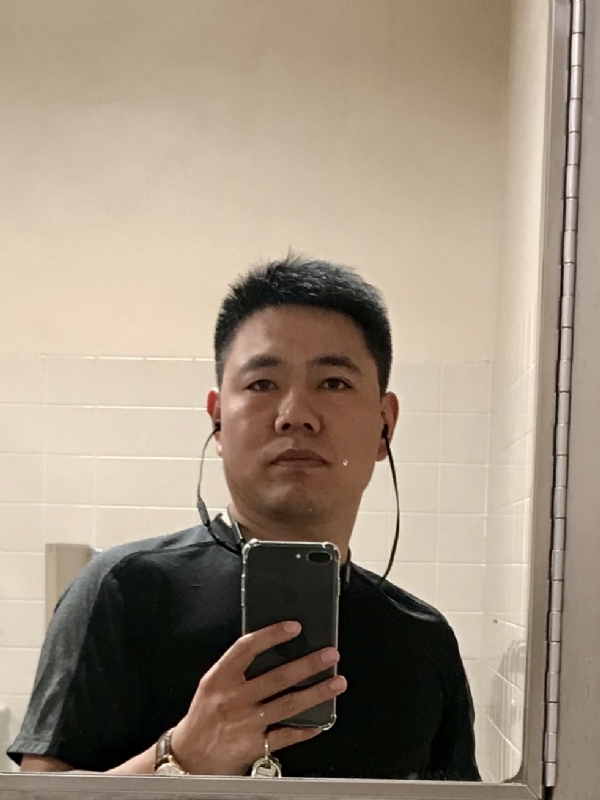 张智博的第一张照片--西安相亲服务中心