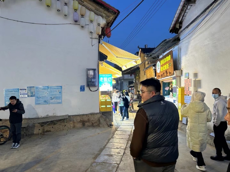 Longererer的第四张照片--西安相亲服务中心