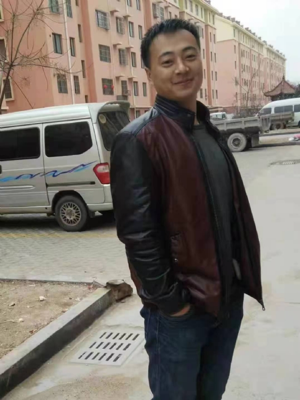 云淡风轻的第一张照片--西安相亲服务中心