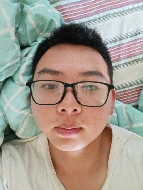 小黄的第四张照片--西安相亲服务中心