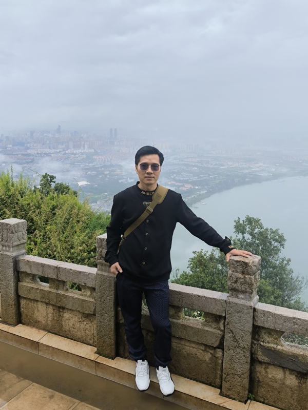 千年老妖的第二张照片--西安相亲服务中心