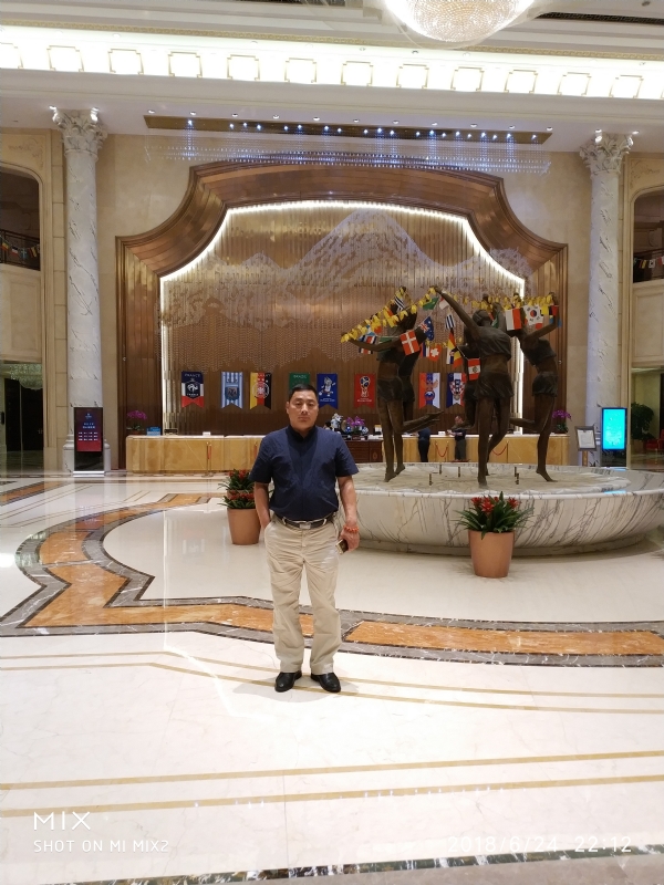 偶尔雷锋的第一张照片--西安相亲服务中心