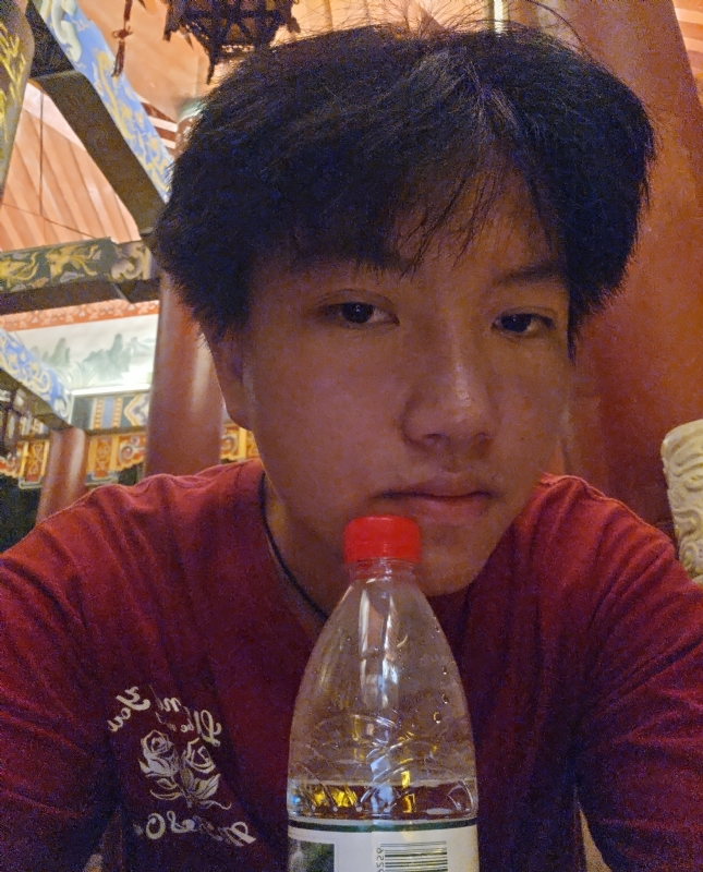 雨豫余的第一张照片--西安相亲服务中心