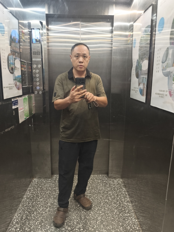 苏谋的第一张照片--西安相亲服务中心