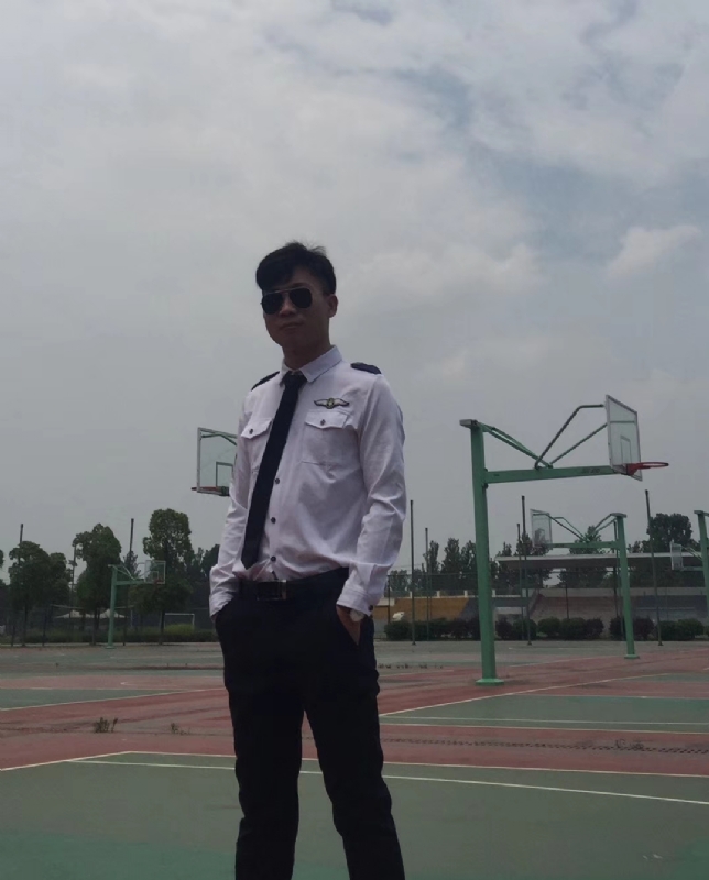 小贺的第一张照片--西安相亲服务中心