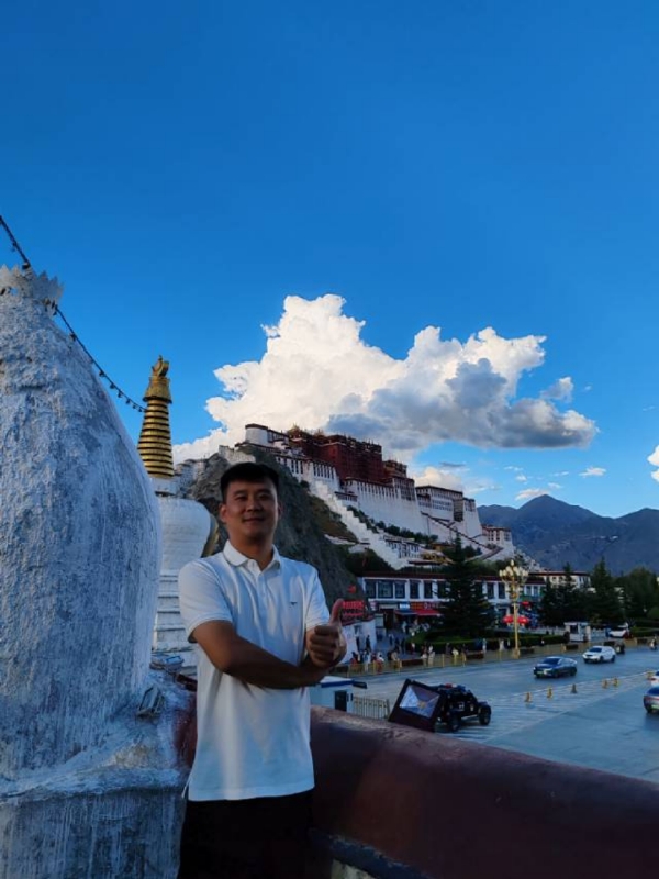 清风的第四张照片--西安相亲服务中心