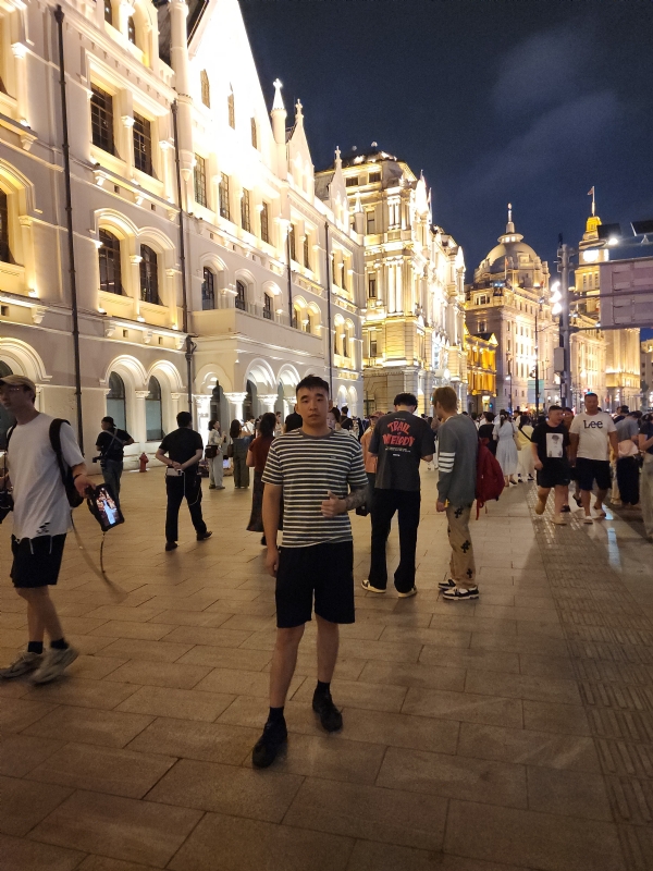 一朵小花的第二张照片--西安相亲服务中心