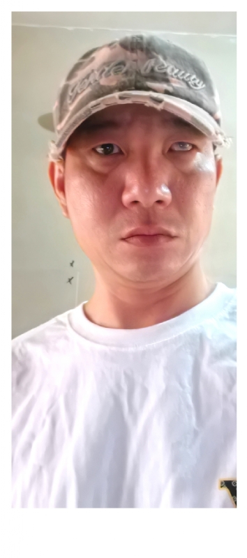 小心做人的第三张照片--西安相亲服务中心