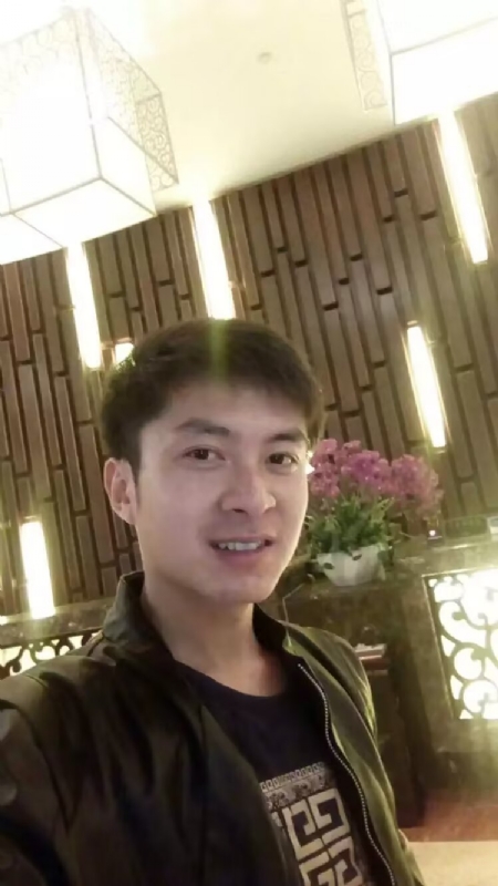 蓝锋的第二张照片--西安相亲服务中心