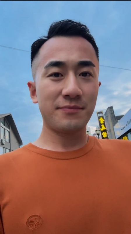 往事随风的第三张照片--西安相亲服务中心