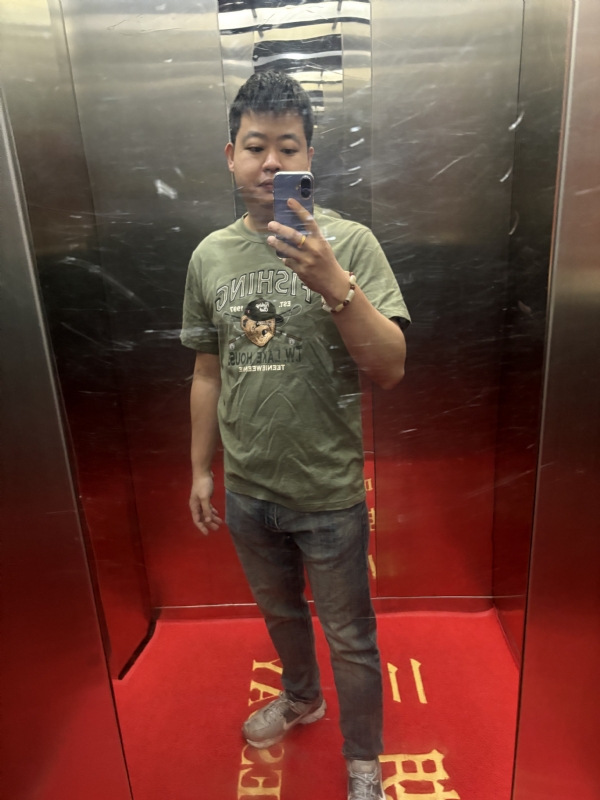 小张的第一张照片--西安相亲服务中心