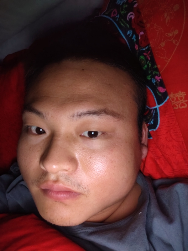 大黄的第一张照片--西安相亲服务中心