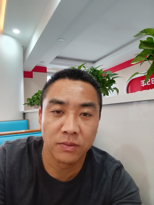 太阳的第三张照片--西安相亲服务中心