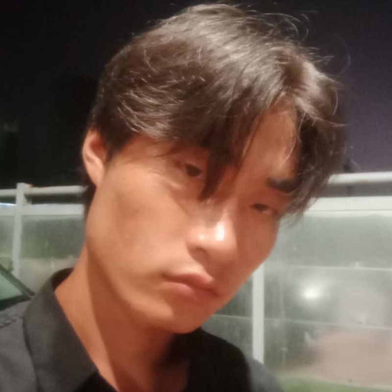 谨言慎行的第一张照片--西安相亲服务中心