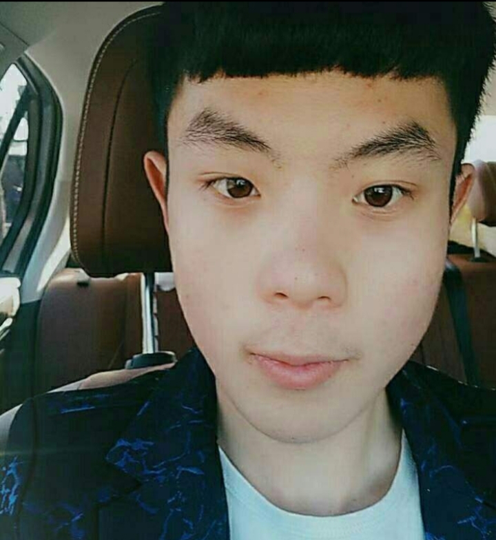 冬耀的第一张照片--西安相亲服务中心