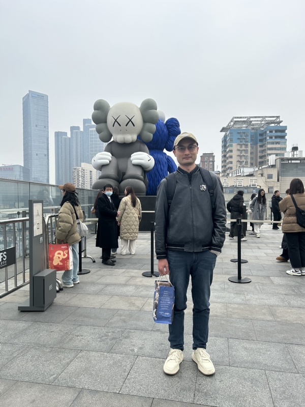 隆云的第一张照片--西安相亲服务中心