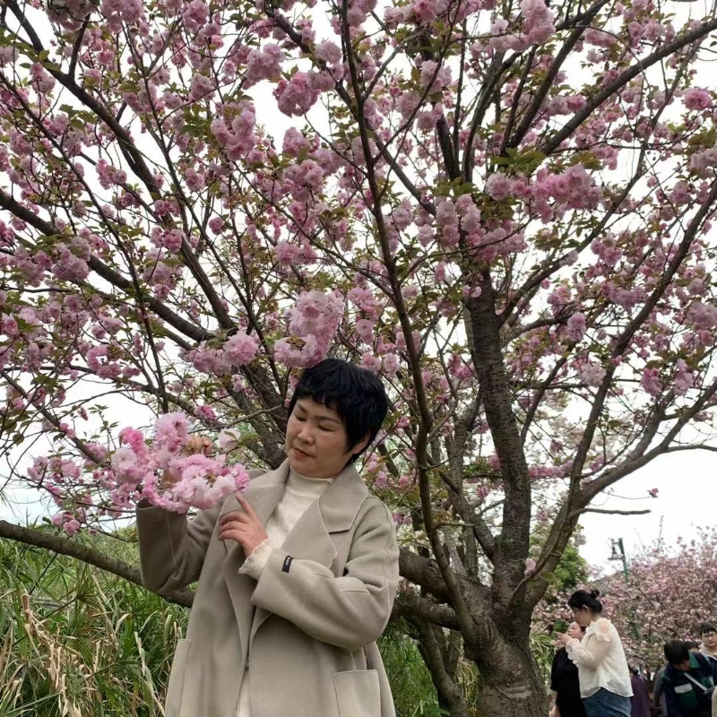 秋冬的雨有点冷的第一张照片--西安相亲服务中心