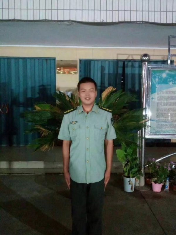 程程的第一张照片--西安相亲服务中心