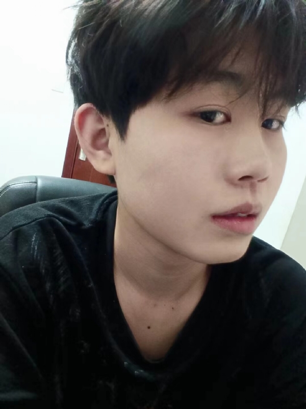 小鱼的第一张照片--西安相亲服务中心