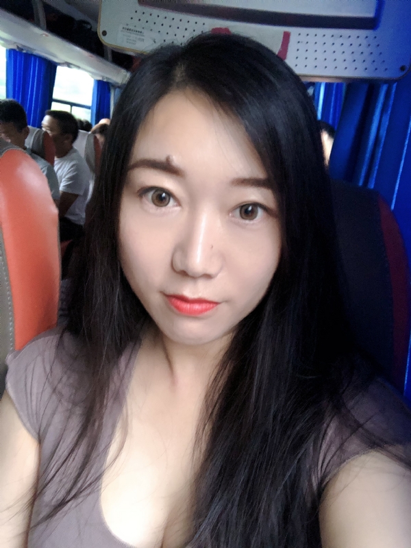 杨杨的第二张照片--西安相亲服务中心