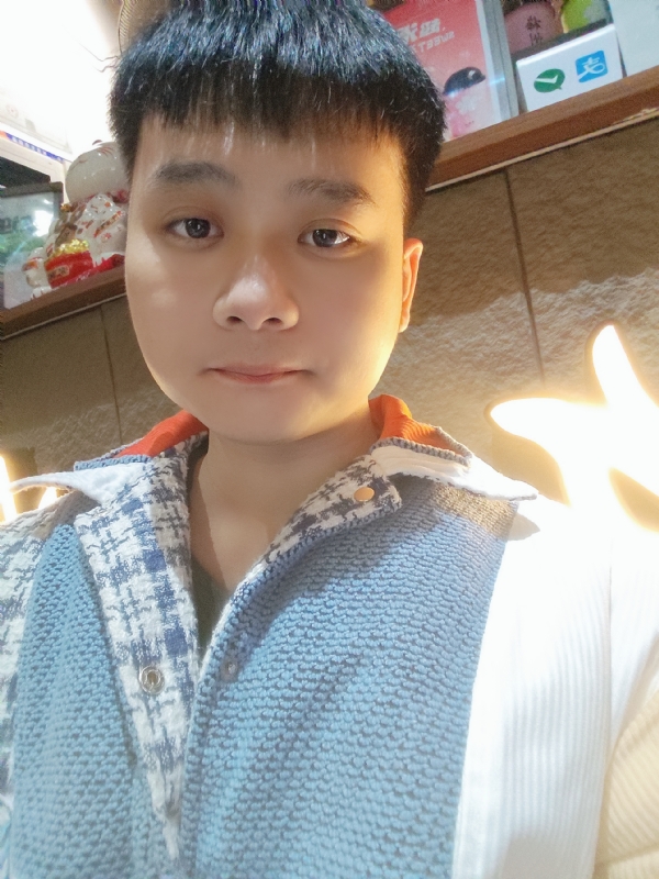 侯侯的第一张照片--西安相亲服务中心