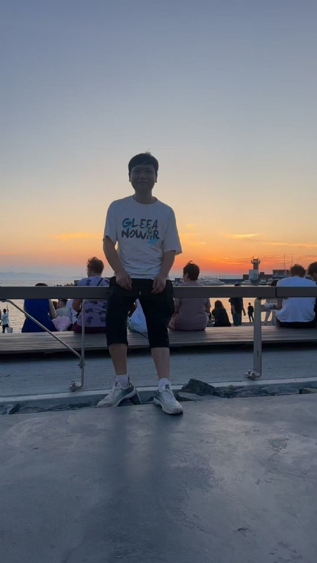 海上没有小龙虾的第二张照片--西安相亲服务中心