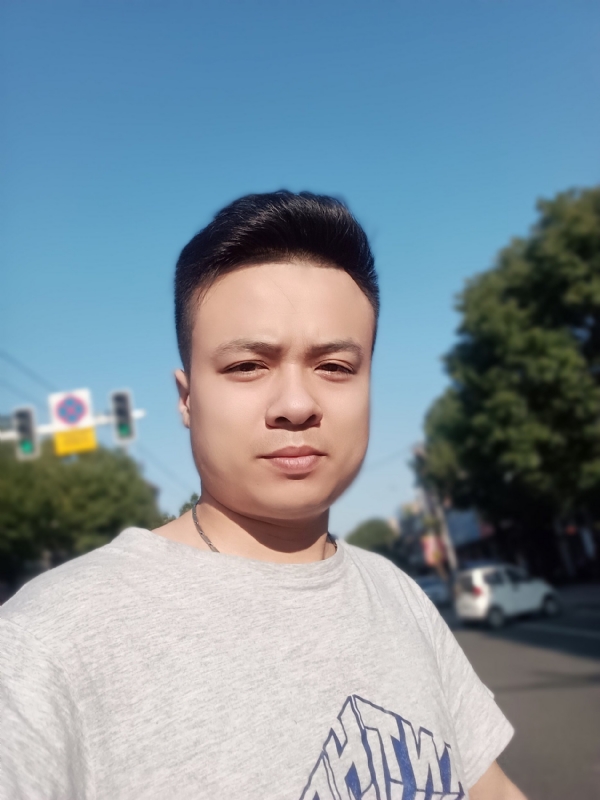 简简单单的第一张照片--西安相亲服务中心