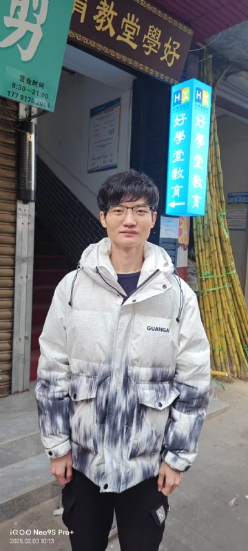 叶秋的第一张照片--西安相亲服务中心