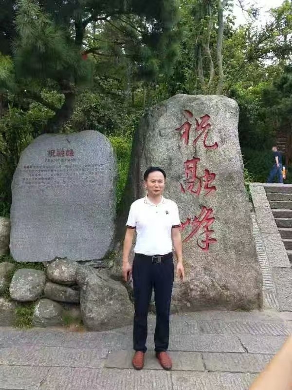 真诚的第三张照片--西安相亲服务中心