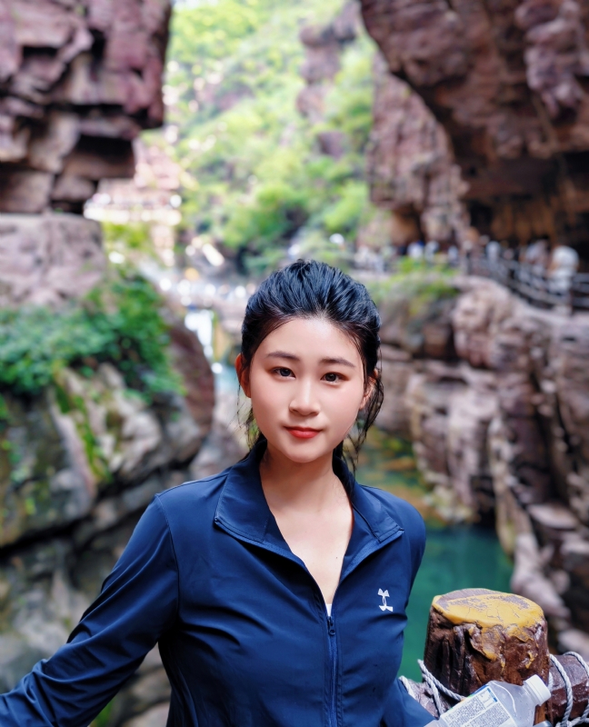 小S的第二张照片--西安相亲服务中心