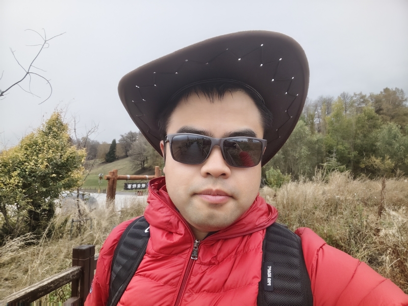 欢乐的笑的第一张照片--西安相亲服务中心