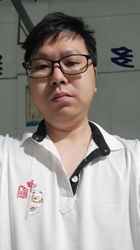 义星人的第一张照片--西安相亲服务中心