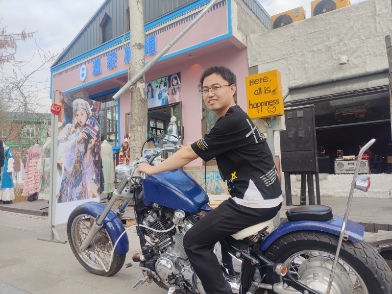 栉风的第一张照片--西安相亲服务中心