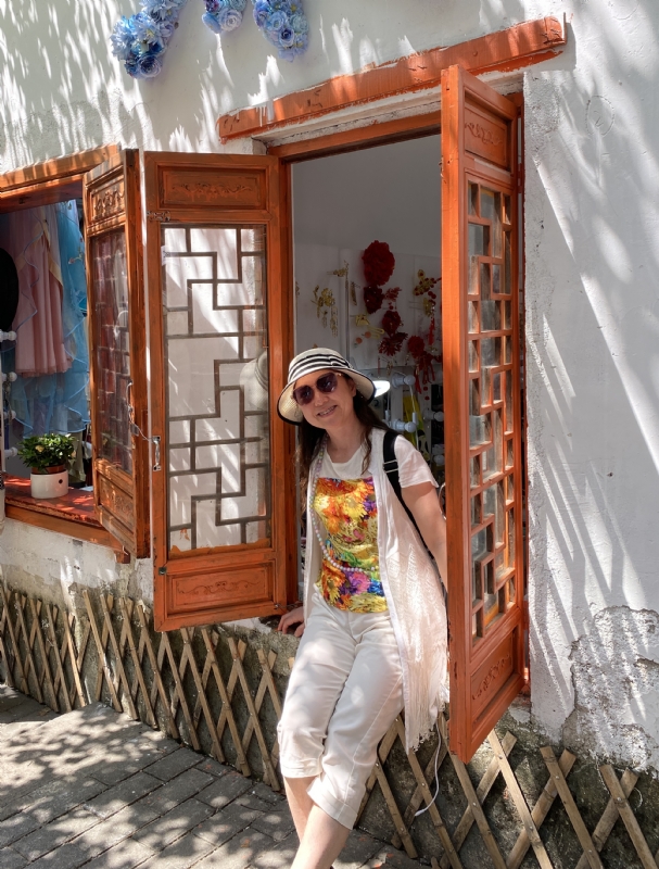 stella的第三张照片--西安相亲服务中心