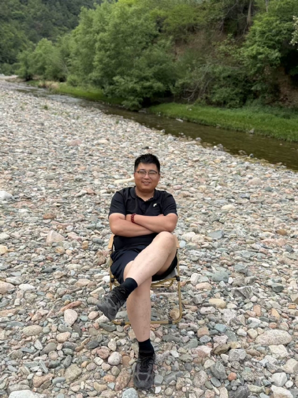 杨先生的第一张照片--西安相亲服务中心