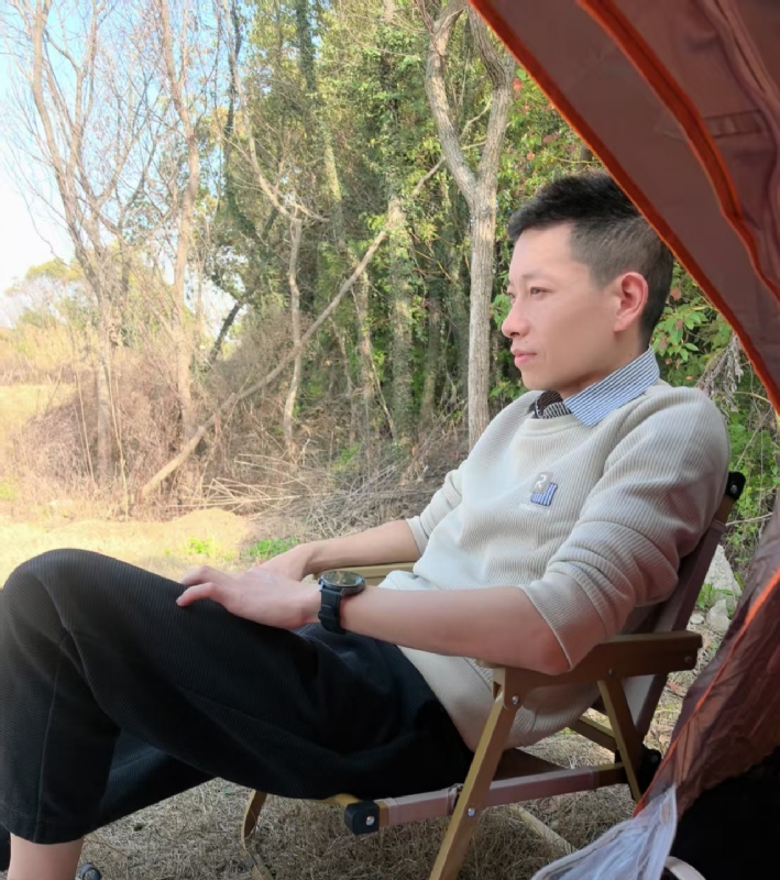 寻光的第二张照片--西安相亲服务中心